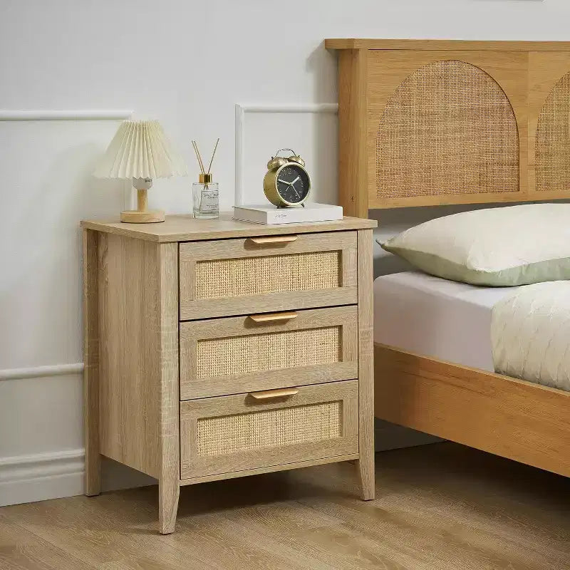 Rattan Nightstand, Boho Nightstand with 3 Natural Rattan Drawers, Bedside Table with Sturdy Wood Legs for Bedroom, Living Room, Natural